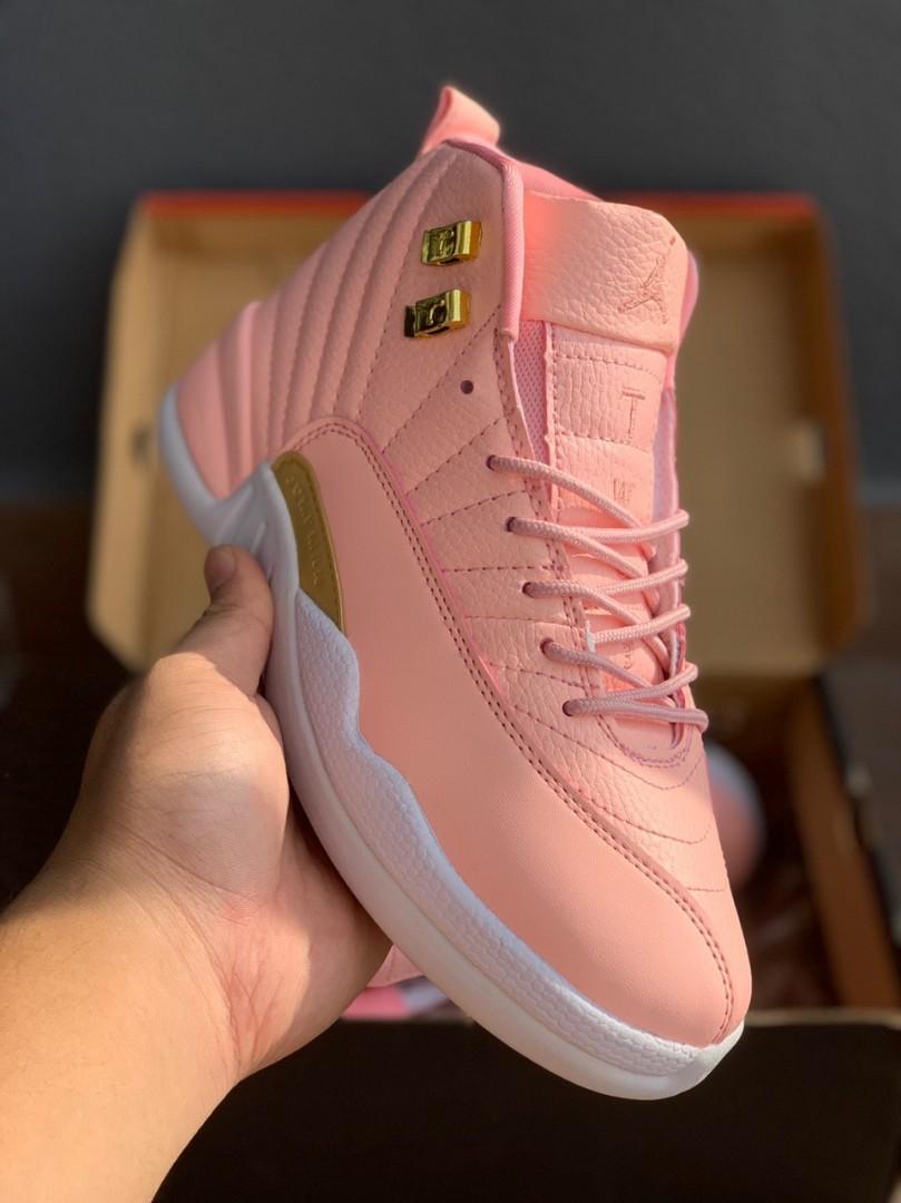 lemonade pink jordan 12