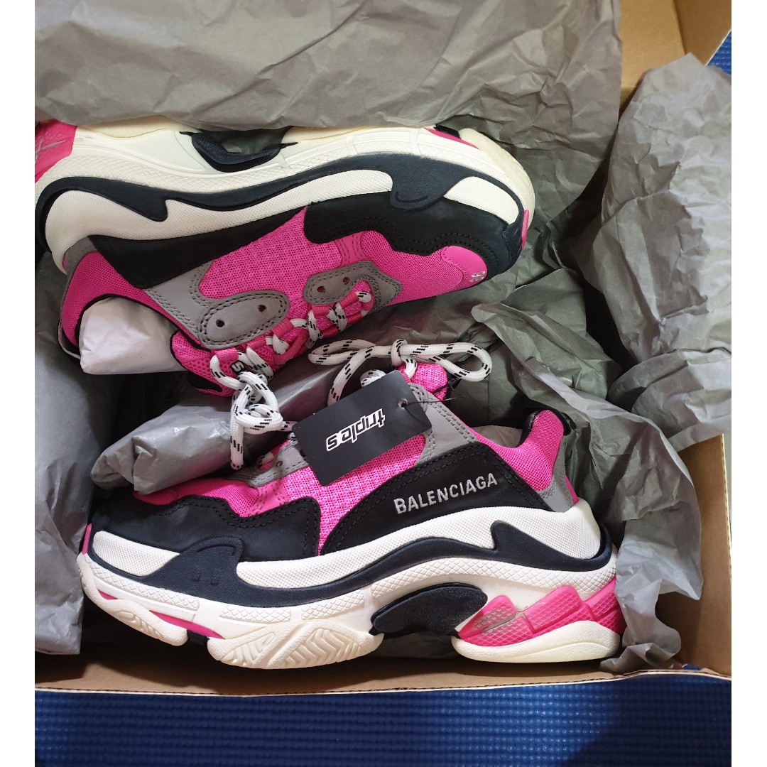 balenciaga triple s womens pink