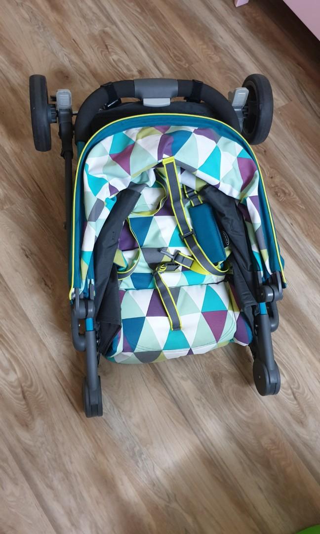Graco evo mini harlequin hot sale