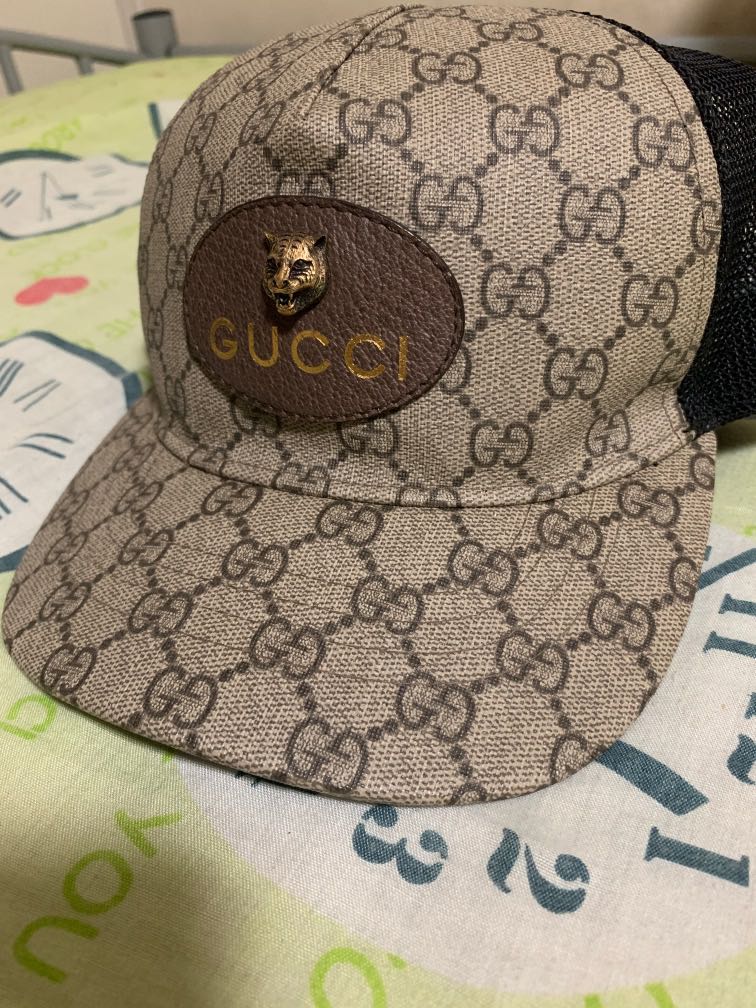 GUCCI hat, Men's Fashion, Watches & Accessories, Caps & Hats on Carousell