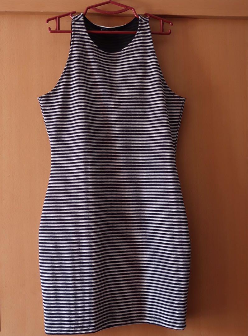 Mango Striped Dress (Category: Dresses) located in Pasig City. Submitted by infinitestylesmnl (Listing ID 234624922, Image 1). Description: .