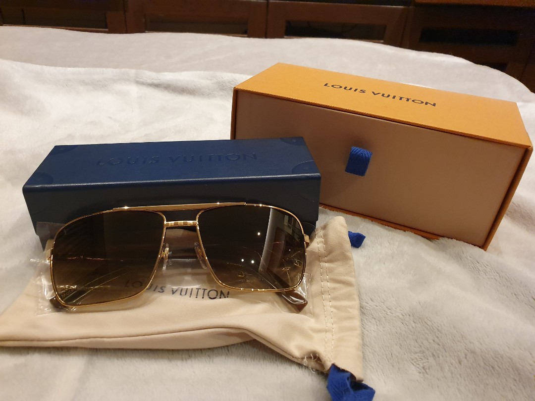 New 100% Authentic Louis Vuitton Attitude Sunglasses LV, Men's Fashion, & Accessories, Sunglasses & Eyewear on