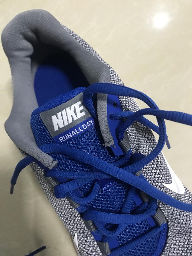 mens nike run all day