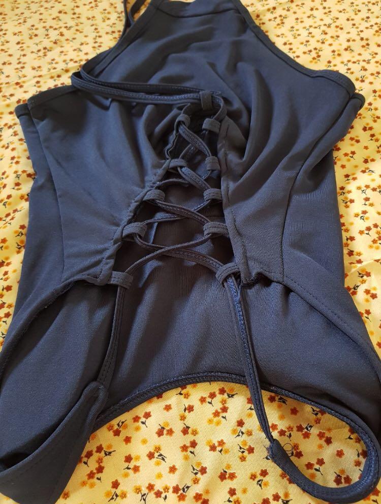 One Piece Dark Blue swimsuit (Category: Bikinis & Swimsuits) located in Manila. Submitted by bossbabeboutique (Listing ID 234638133, Image 2). Description: Padded Adjustable .
