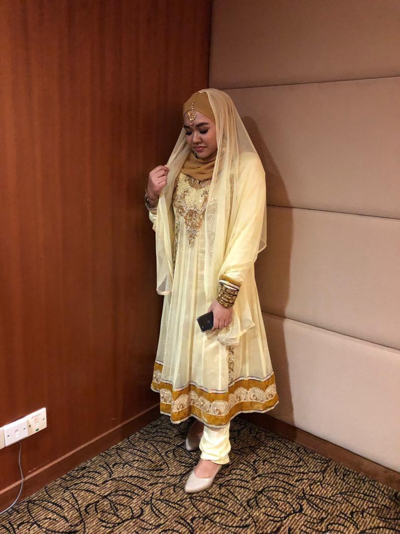 Dinner Fesyen Bollywood Muslimah