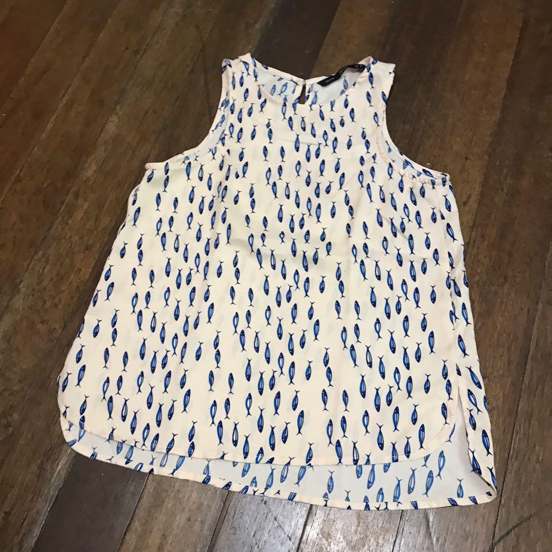 Two for 200 Bundle! Forme Top and Liberty Pencil Skirt (Category: Skirts) located in Bacoor. Submitted by thegreatwardrobedeclutter (Listing ID 234621135, Image 3). Description: Can also be mixed and matched with items in other bundle posts. Check my profile! Just take a screenshot and message me about it :) Forme top and Liberty pencil skirt #caroujune.
