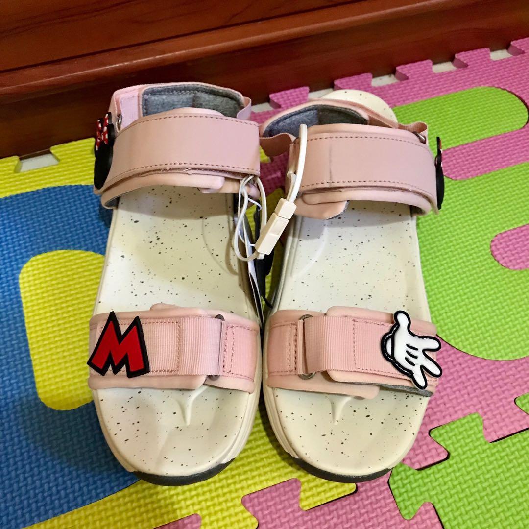 ZARA Minnie Mouse Sandal Women s Fashion Footwear Sandals on
