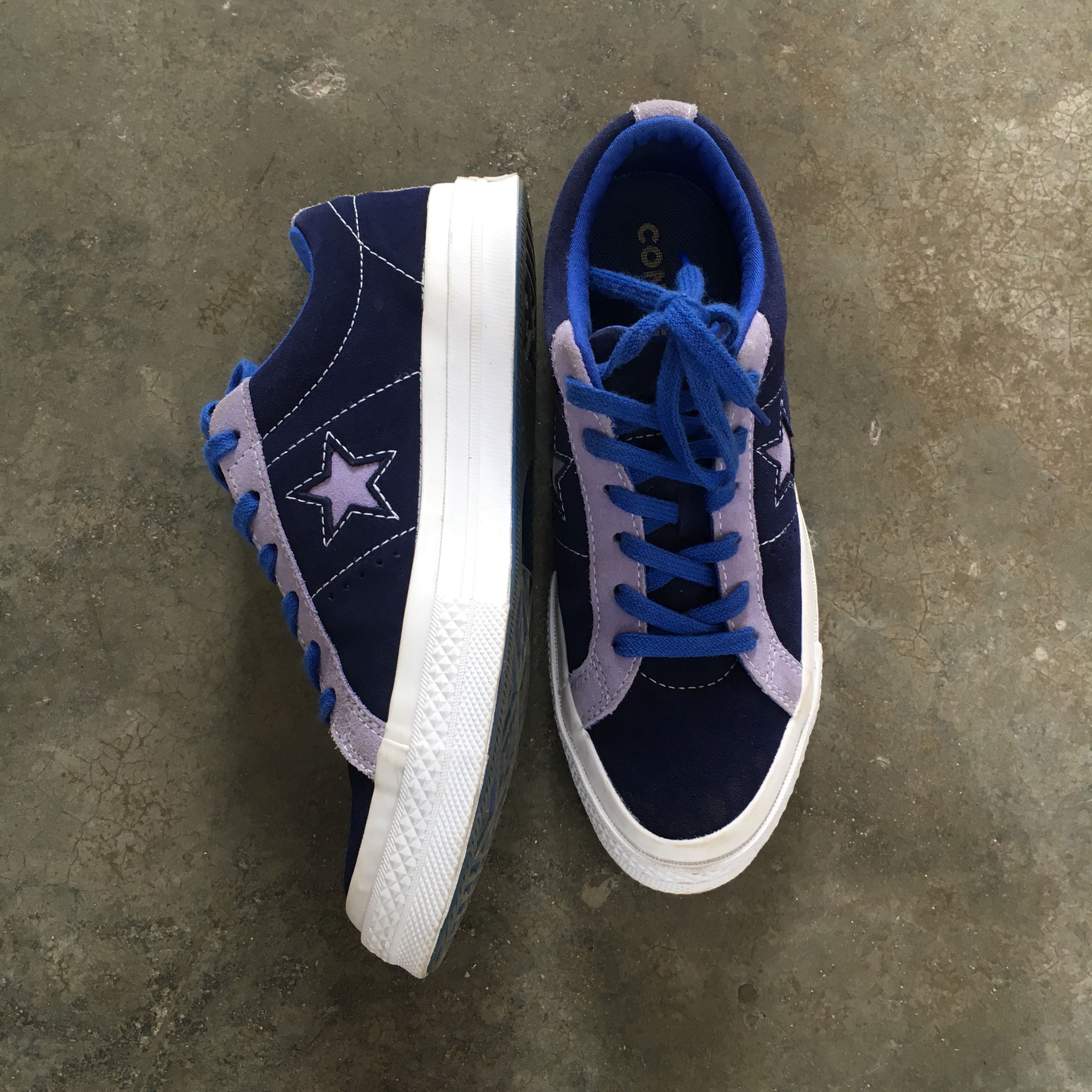 Converse One Star , Women's Fashion, Footwear, Sneakers on Carousell