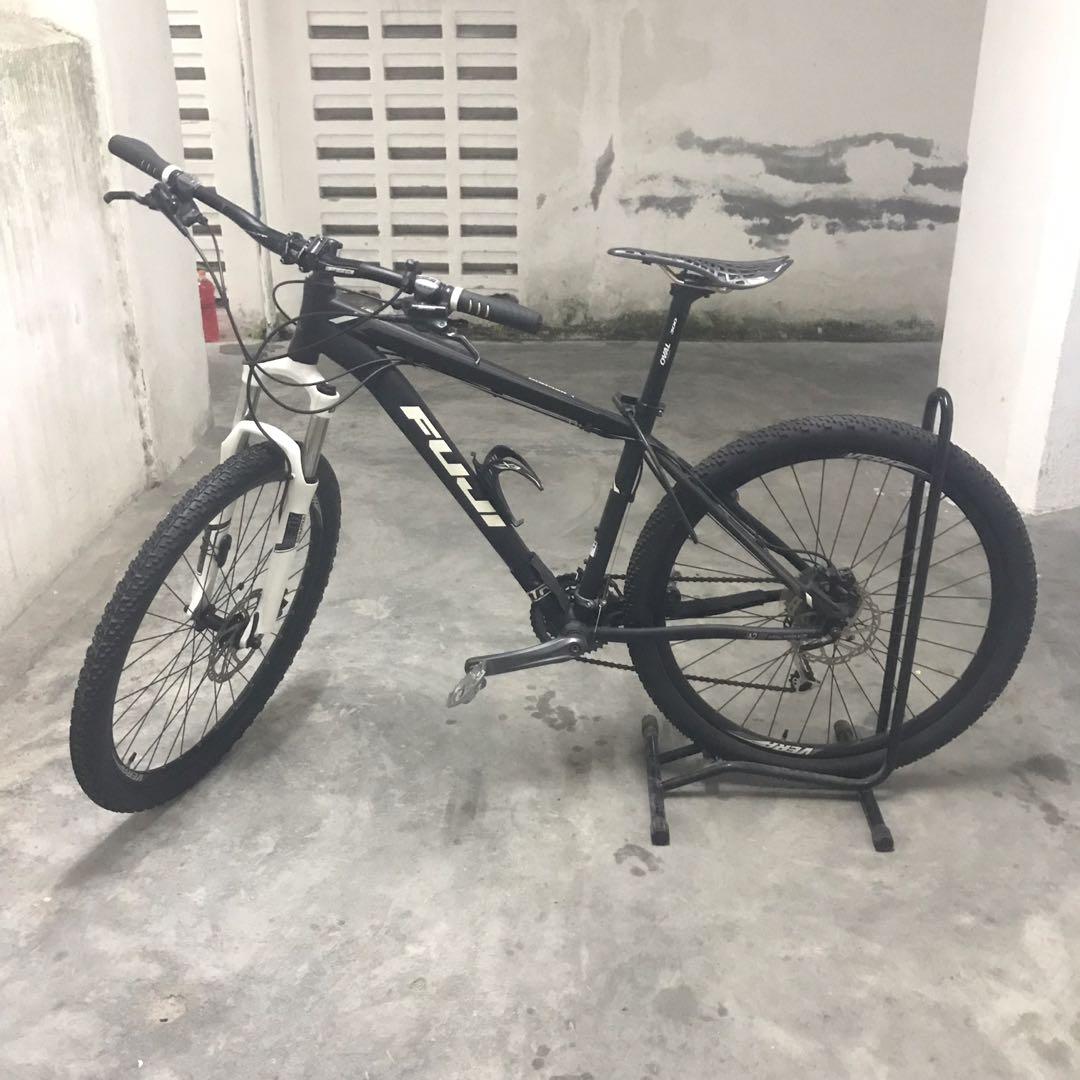 Fuji nevada 1.3 2015 sales