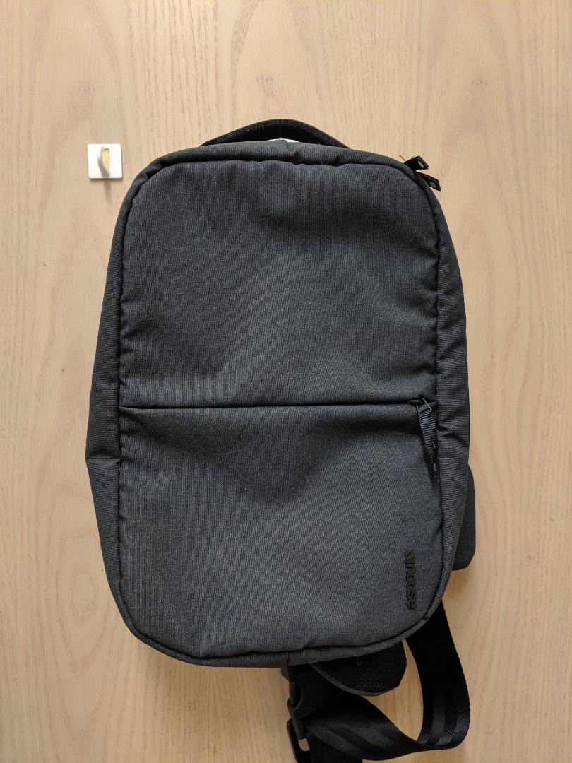 Incase quick hotsell sling bag