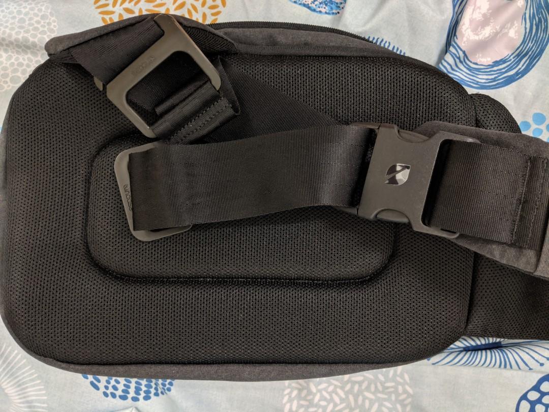 Incase quick discount sling bag