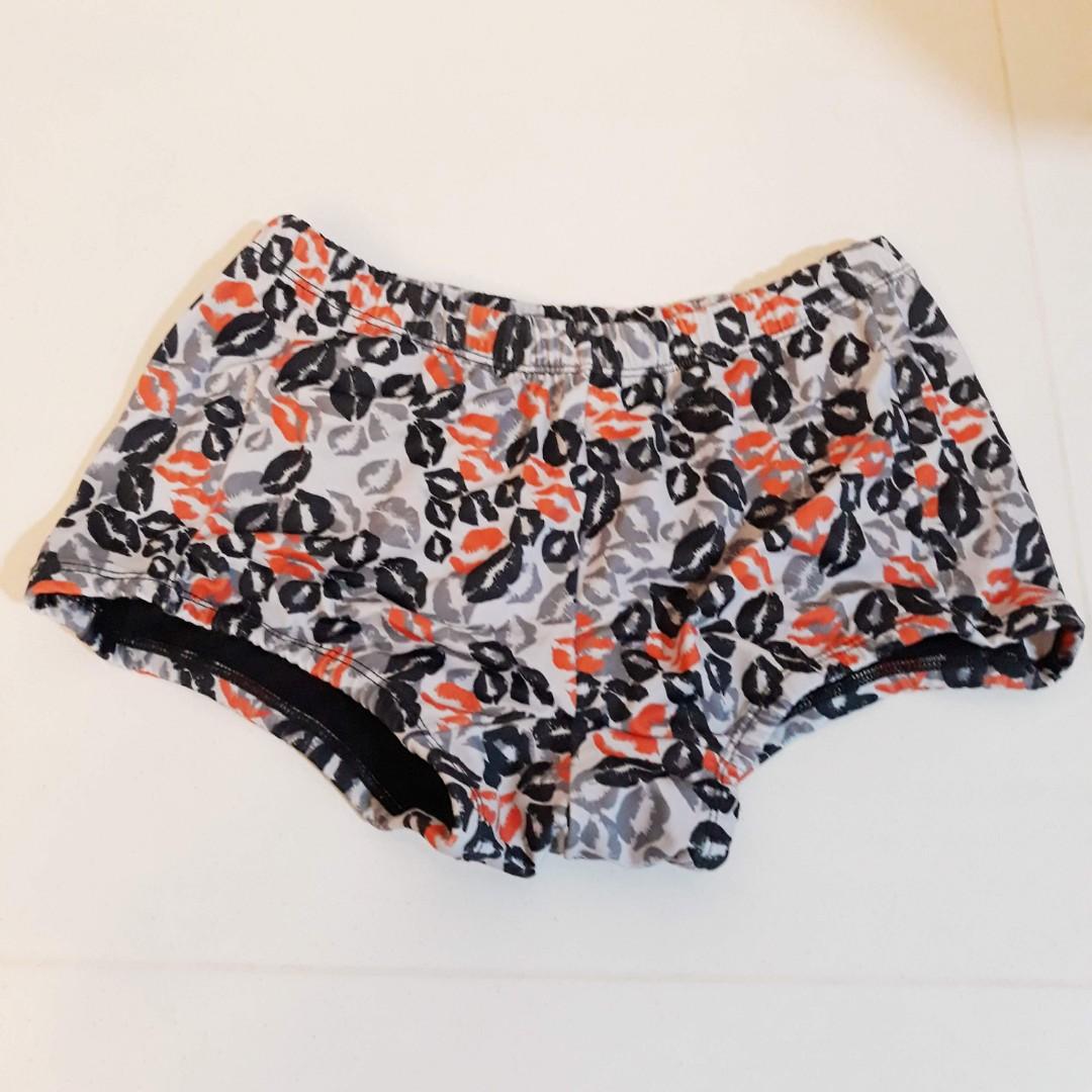 Onzie mens yoga shorts sales
