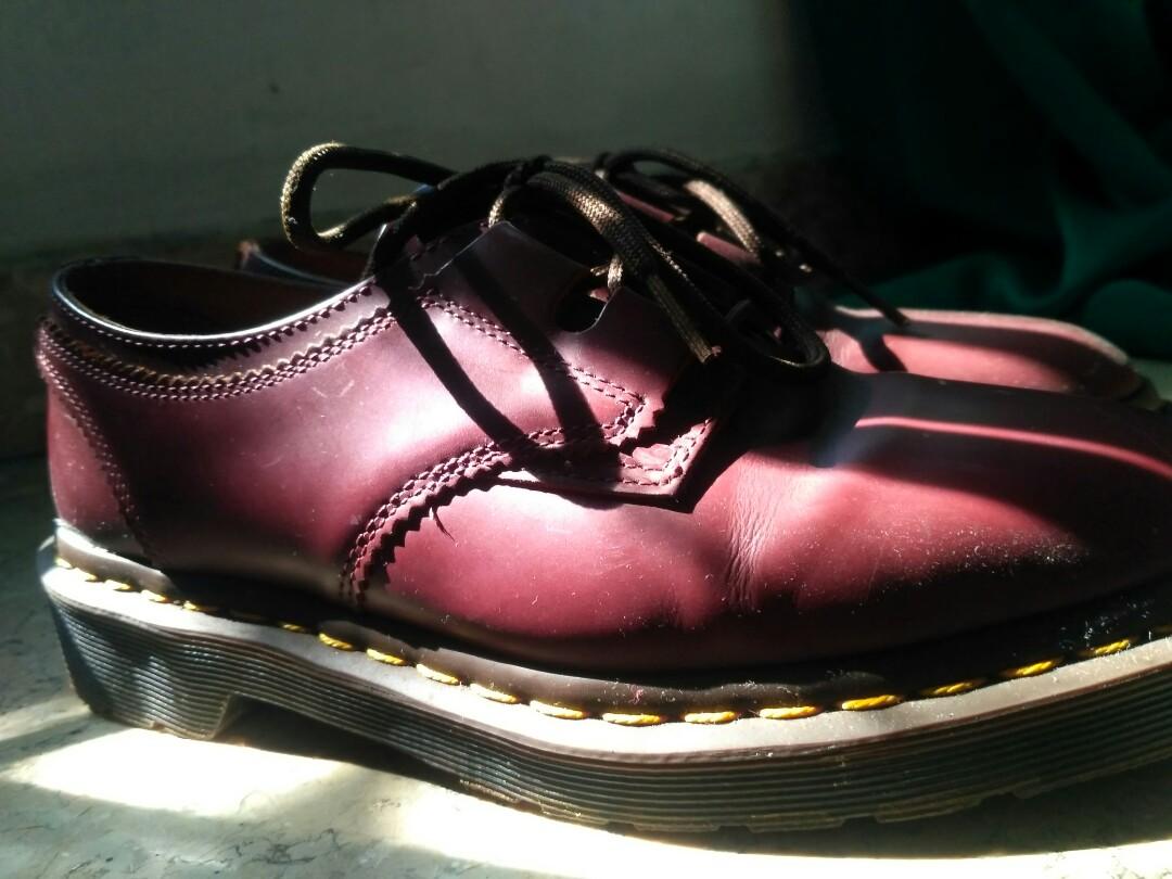 Repriced Jual Sepatu Docmart Dr Martens Original Fesyen Wanita Sepatu Di Carousell