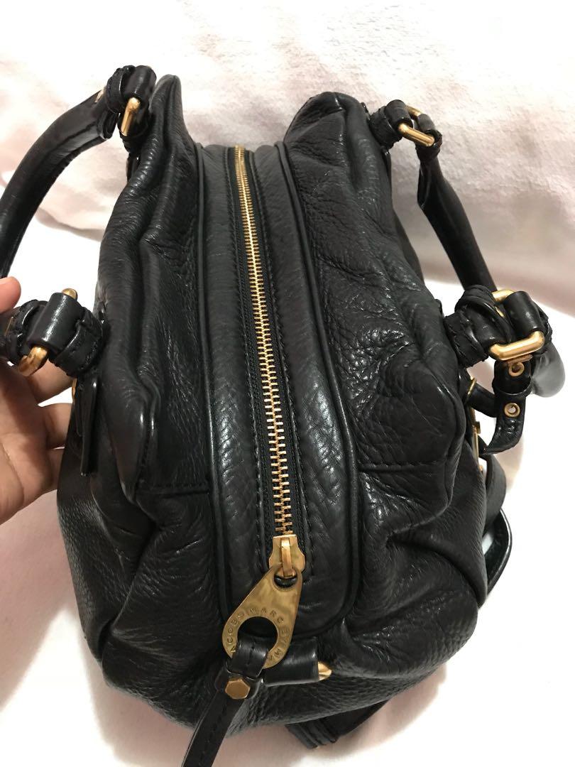 Marc Jacob 2 way bag Wd Serial number, Women's Fashion, Bags & Wallets,  Cross-body Bags on Carousell
