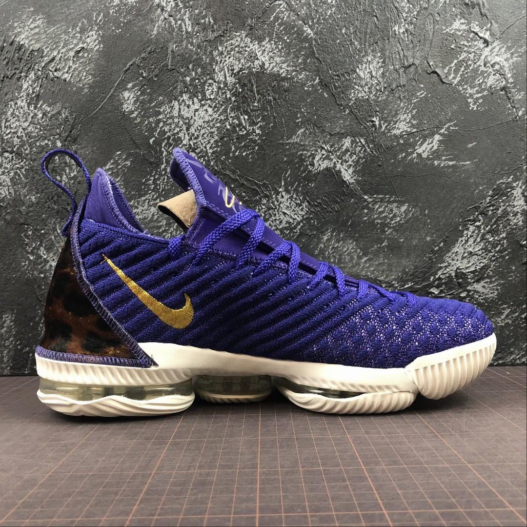 lebron james 16 king