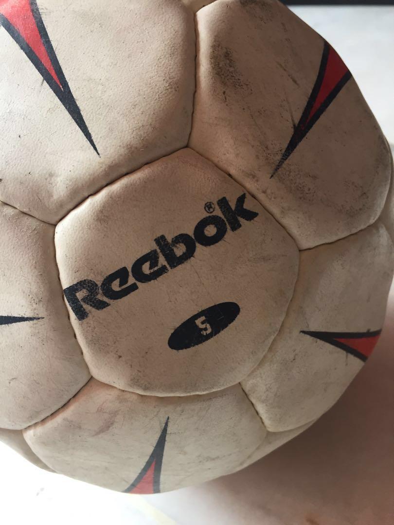 Reebok soccer ball hot sale