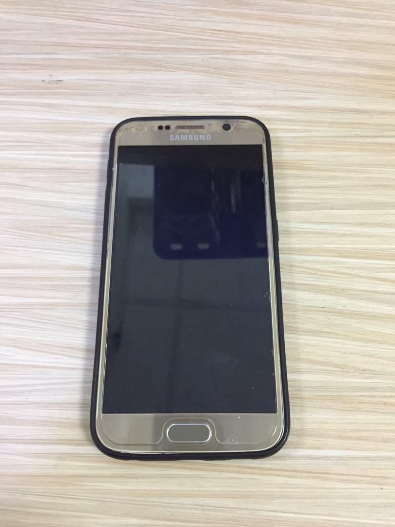 Samsung S6 Flat Duos (Category: Samsung) located in Paranaque City. Submitted by madmd2021 (Listing ID 234792976, Image 2). Description: 2nd hand Used for the past 2 yrs In good working condition Minimal damage on top part No charger included Price negotiable .
