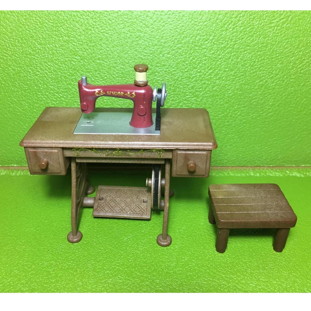 sylvanian families sewing machine