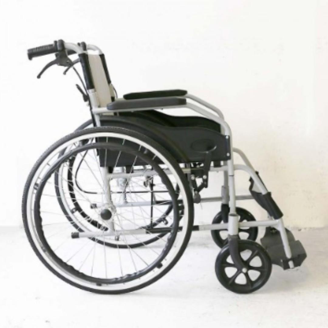 Wheelchair Rental 5/ Day Wheelchair, Health & Nutrition, Assistive