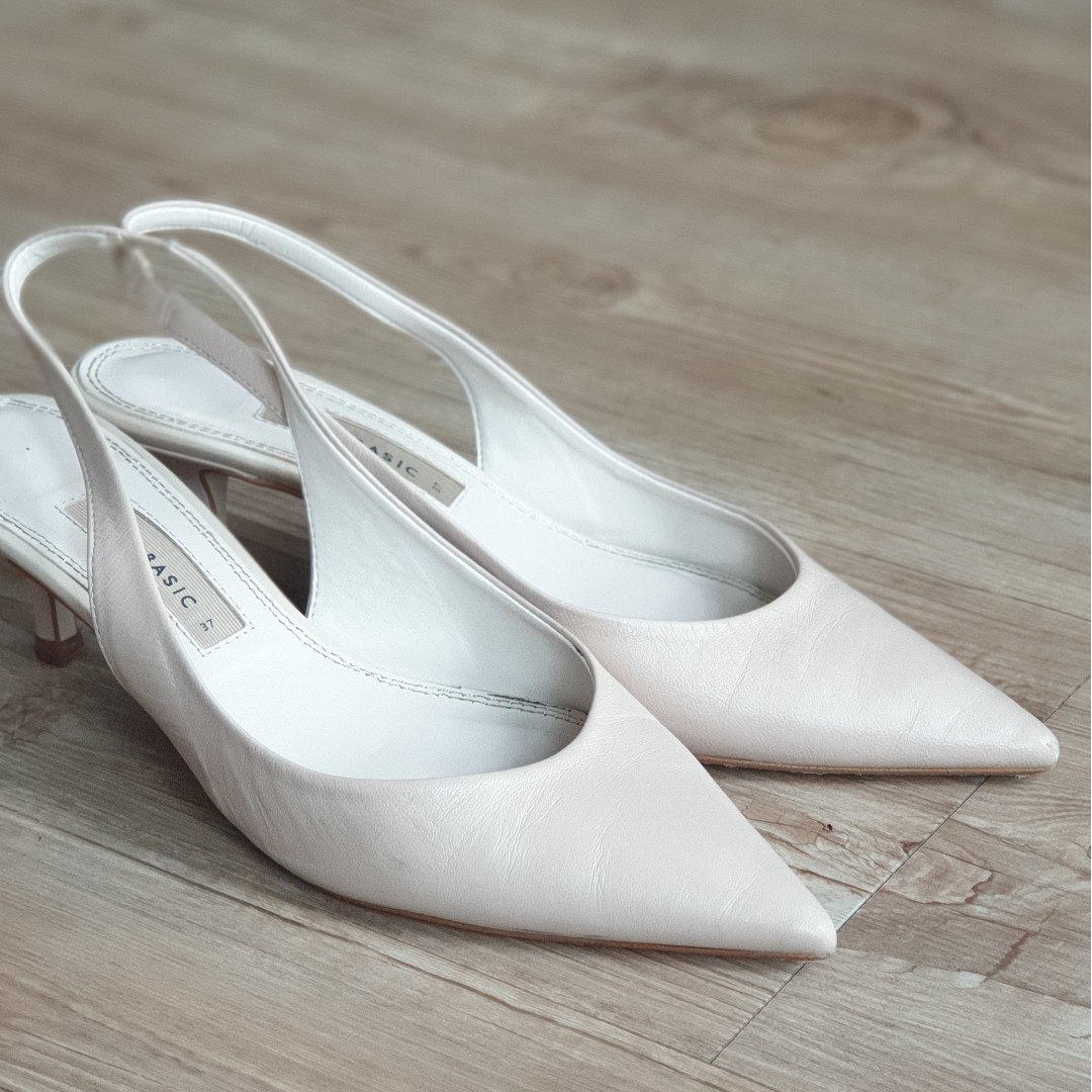 cream slingback kitten heels