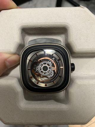 Seven Friday classic Watch
