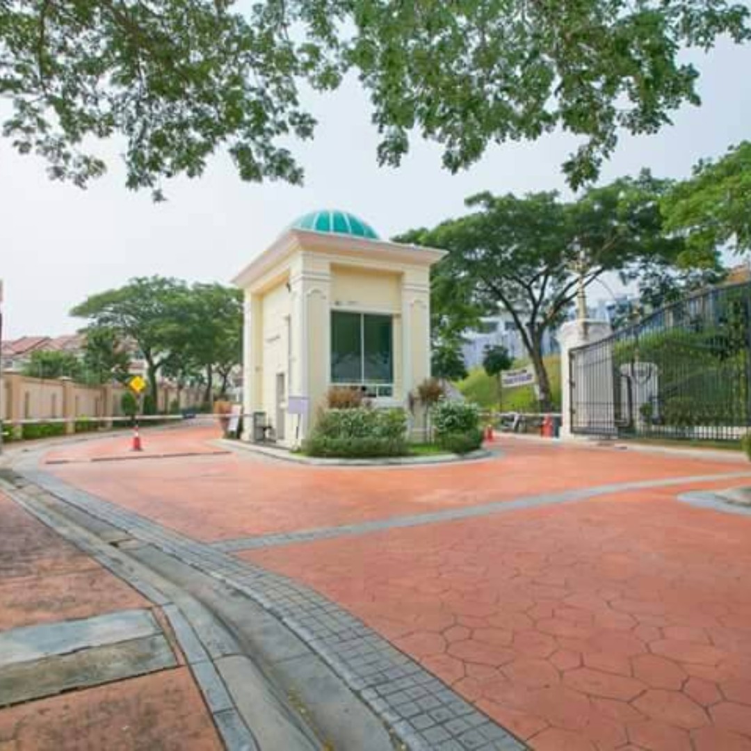 3 Sty Superlink In Anjung Sari Setia Alam Part Furnished Big Built Up Gated And Guarded Property For Sale On Carousell