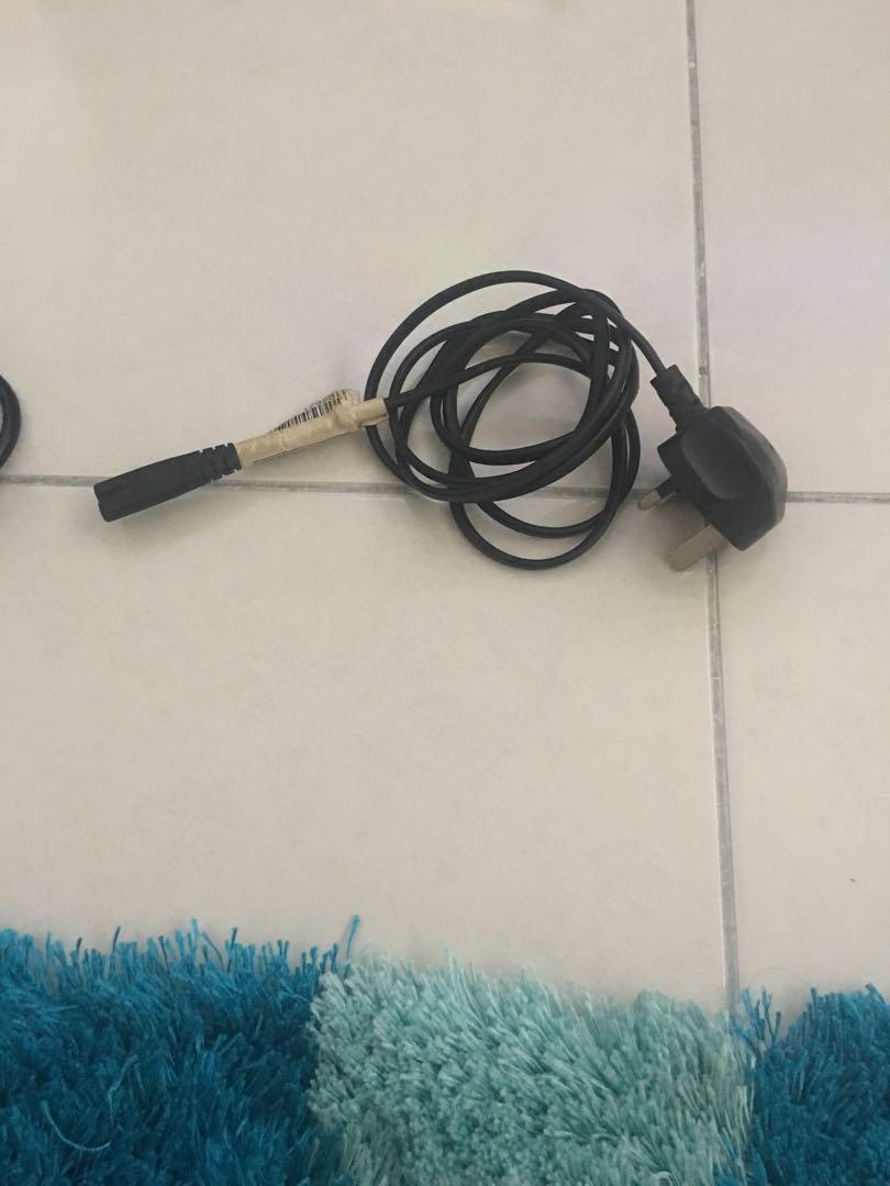 Computer cable (Category: Cables & Adaptors) located in Kuala Lumpur. Submitted by gamify (Listing ID 234895936, Image 2). Description: .