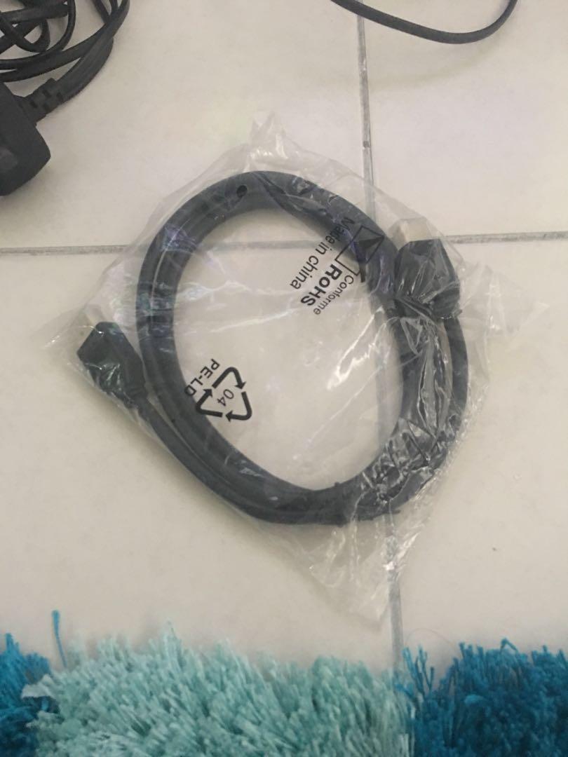 Computer cable (Category: Cables & Adaptors) located in Kuala Lumpur. Submitted by gamify (Listing ID 234895936, Image 3). Description: .