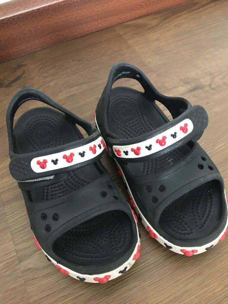 junction 8 crocs