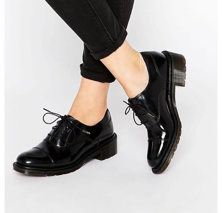 dr martens henrietta