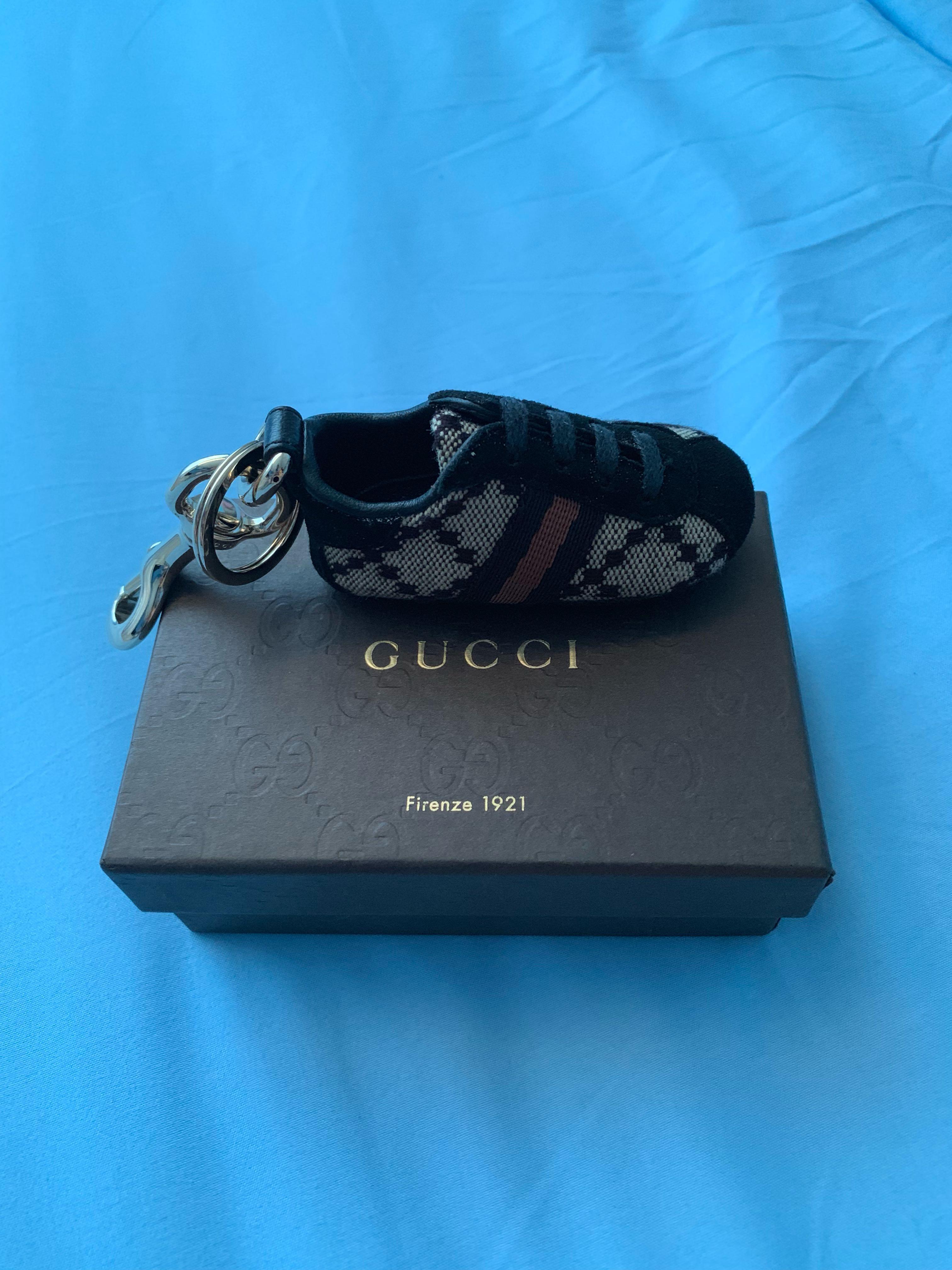 Gucci shoe new arrivals keychain