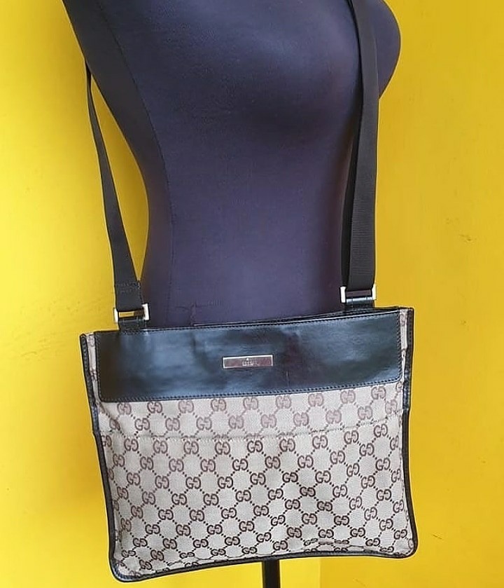 Gucci sling bag, Women's Fashion, Bags & Wallets, Cross-body Bags on ...