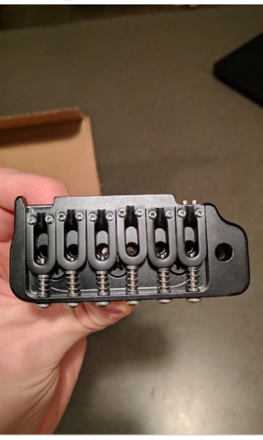 Hipshot 2 on sale point tremolo