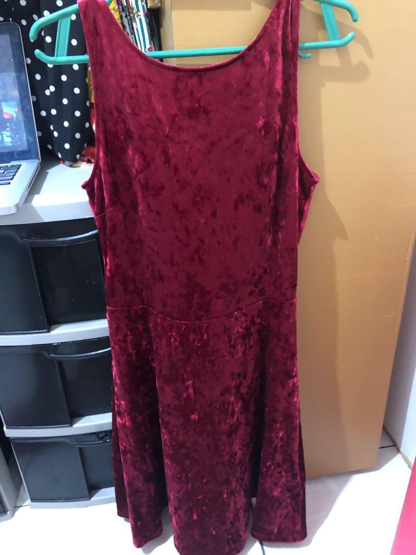 h&m red velvet dress