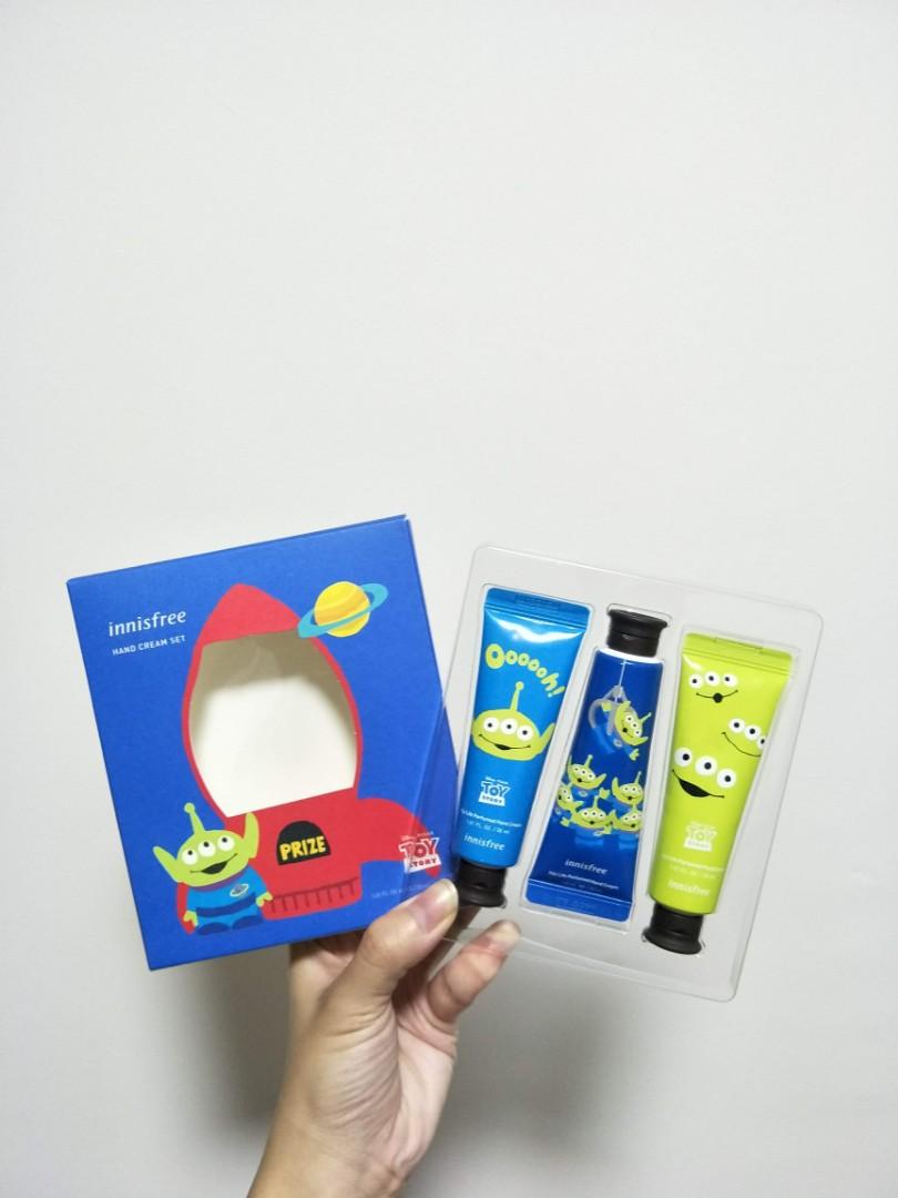 Alien hand deals cream