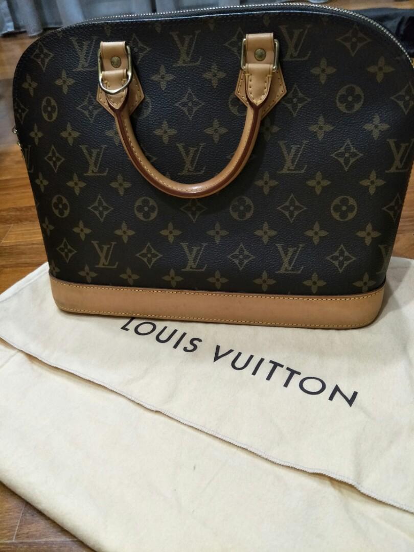 louis vuitton alma bag price