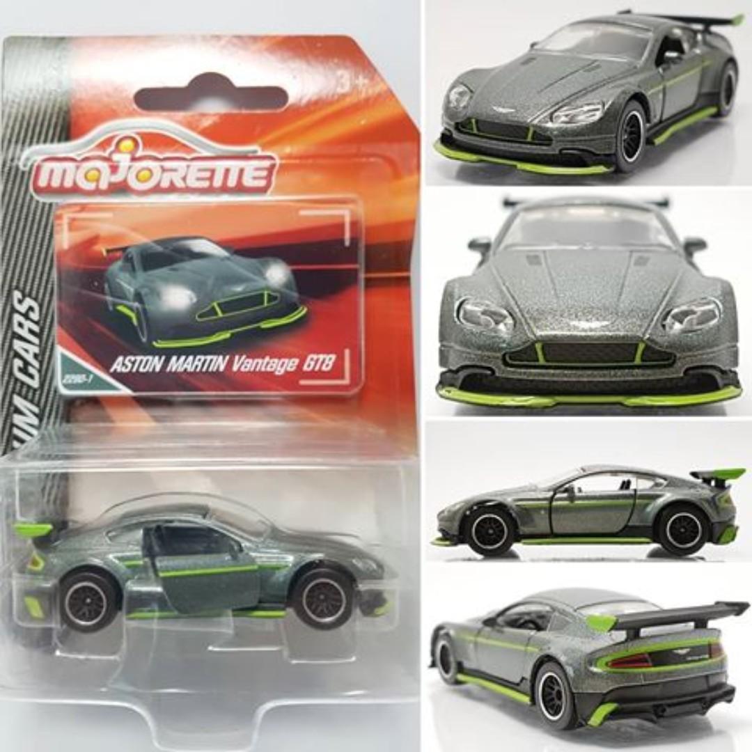 majorette aston martin vantage gt8