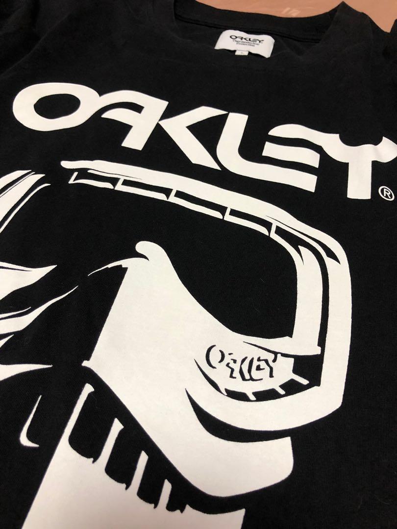 Oakley Factory Pilot long sleeve tee t shirt, Men's Fashion, Tops & Sets,  Tshirts & Polo Shirts on Carousell