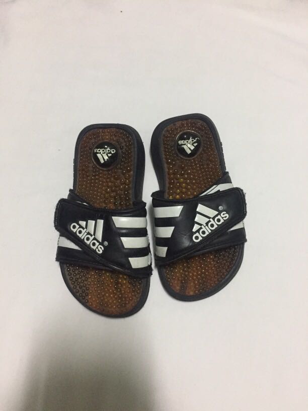 adidas slippers original
