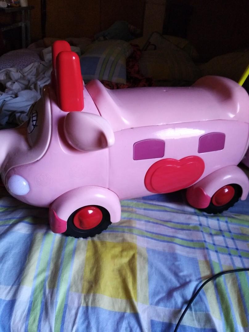 Ride on/walker (Category: Infant Playtime) located in Manila. Submitted by kahelkloune (Listing ID 234893471, Image 2). Description: Preloved toddlet ride on /walker with light and sounds comes with box almost new.