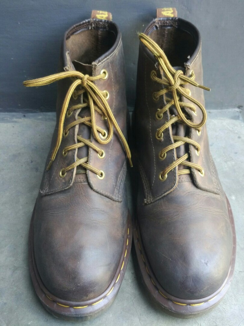 Sepatu dr martens crazy horse 6 hole original