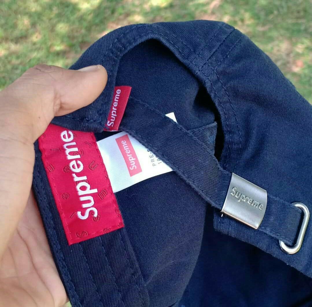 Topi hotsell supreme ori