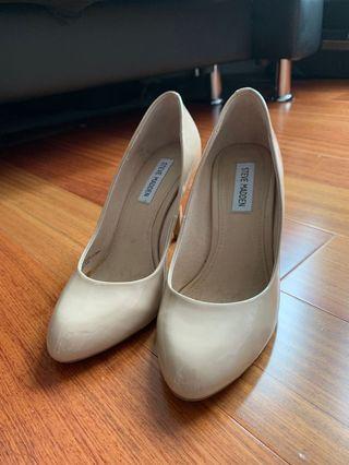 Steve Madden nude heels