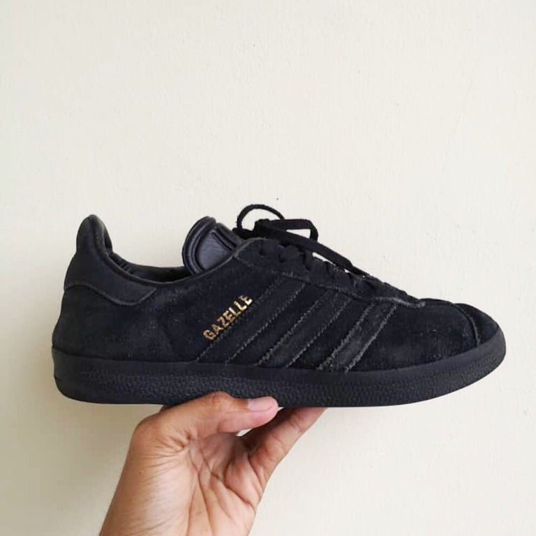 Gazelle all black suede on sale