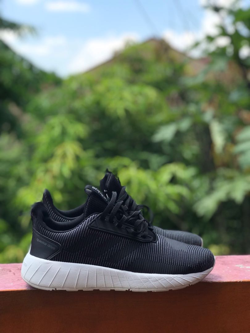 adidas questar drive green