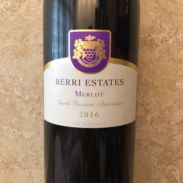 Bn Berri Estates Merlot Food Drinks Alcoholic Beverages On Carousell
