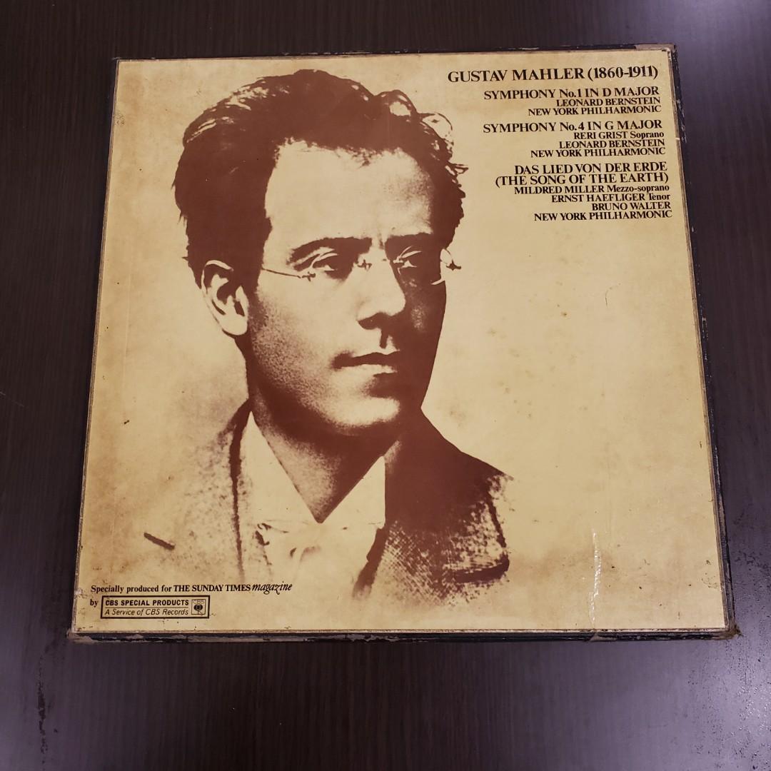 Gustav Mahler, New York Philharmonic, Leonard Bernstein, Bruno Walter – Gustav Mahler 1860 - 1911 （分類：音樂與媒體 - 黑膠碟）位於 Hong Kong。 由 goodkck 提交（商品編號 235037740，圖片 1）。簡介： 3 pcs of Box SET 實物拍攝，封套品相如圖，約碟90%新，保存良好！ ▶️付款方法： 銀行轉帳|轉數快|Payme|支付寶| 溫馨提示：可保留唱片 2 至3天 ▶️運送方式🚛： 1️⃣ 郵寄掛號📮（郵費預先給賣方） 2️⃣ 順豐到付📦（直接俾運費給快遞公司） 3️⃣ 面交地區只限港鐵（屯門站）交收😊🙏 回到網店：https://carousell.app.link/nJXbn8LGzqb。