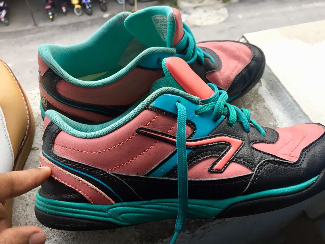 Breaker Futsal Shoes Sports Equipment Sports Games Racket
