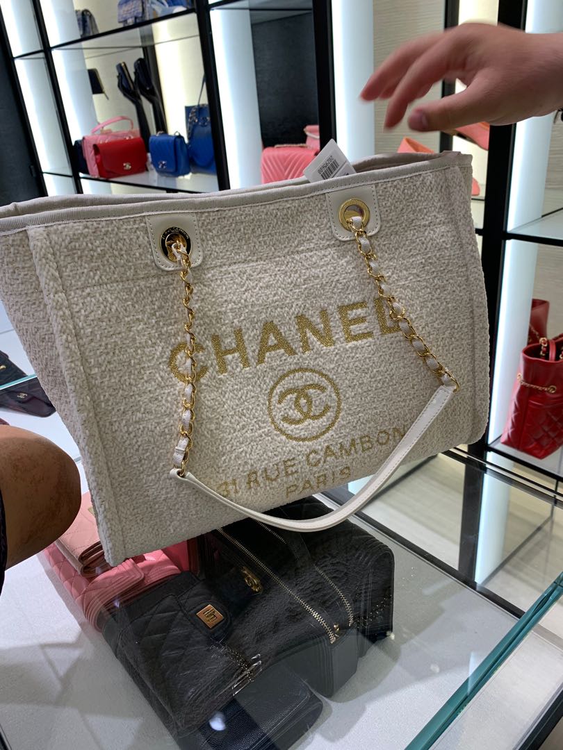 Chanel Deauville Bags From Métiers d'Art 2018 Collection - Spotted Fashion