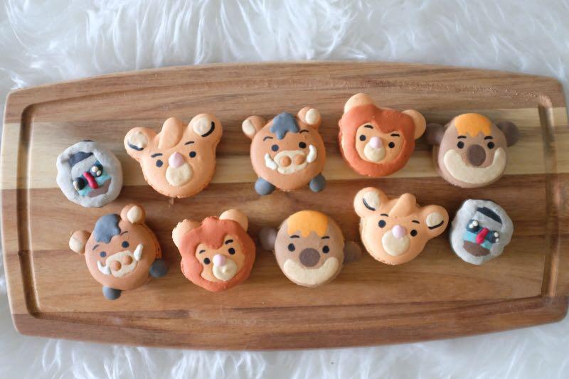 Customized macarons (Category: Homemade Bakes) located in Singapore. Submitted by batterlogy (Listing ID 235017516, Image 1). Description: We customized macarons to suit to your theme for any events! Pm us or WhatsApp us at 8266 0609 .